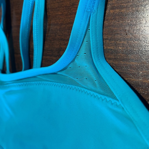 Lululemon - Sweaty Endeavor Tank - Peacock blue - Size 6 - Picture 6 of 11